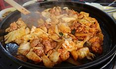 [Korean food festival ②] Buckwheat noodles & chicken BBQ