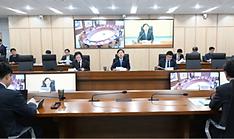 Plan seeks to commercialize solar modules by 2028 in world first