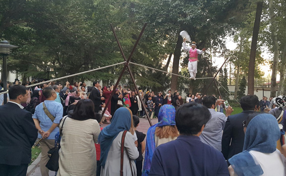 테헤란에서 펼처진 남사당 놀이