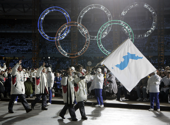 2006년 토리노 동계올림픽 개막식 남북한 동시 입장 장면.
