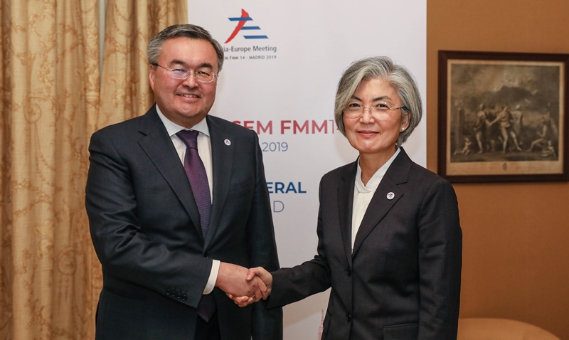 제14차 아시아-유럽 ASEM 외교장관회의 참석 계기 양자 회담(카자흐스탄)
