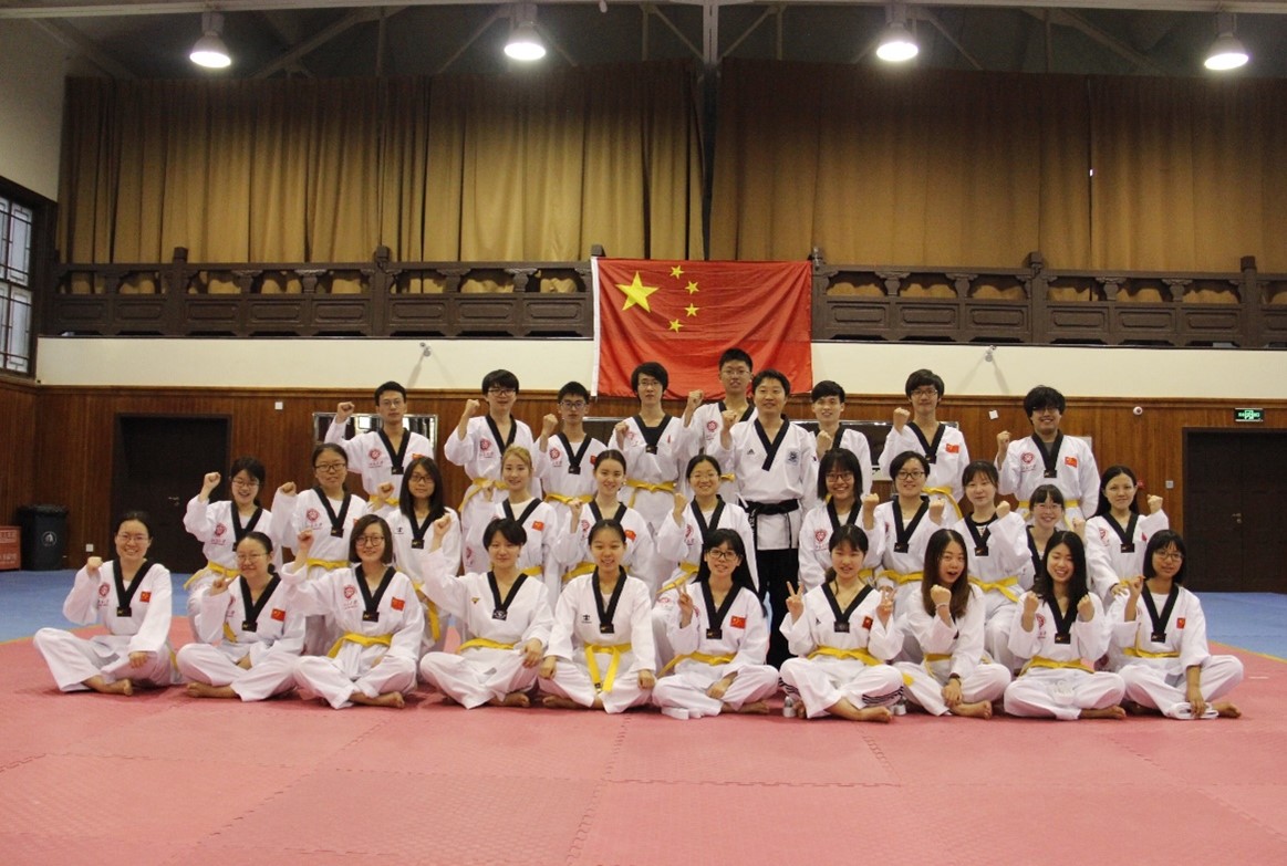 A group photo with Beijing University students after a Taekwondo class