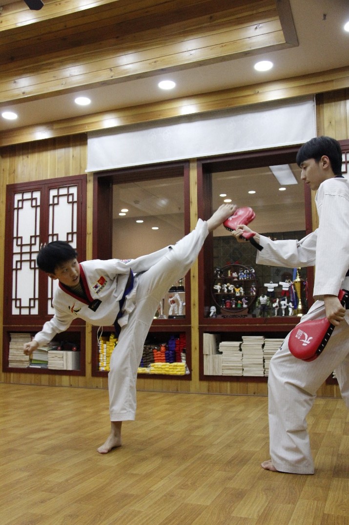 Wonshik Taekwondo Gym, established by Master Seo, has a system of running one-on-one lessons between instructors and students. 