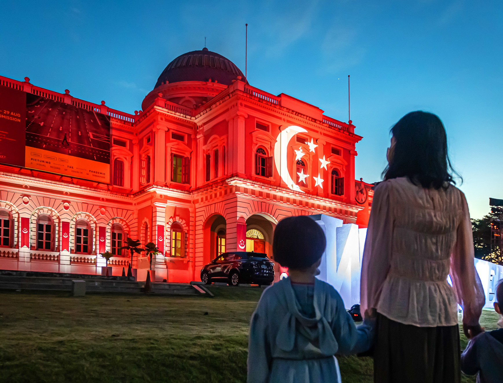 < 국경일 기념 ‘National Day Light-Up’ 행사를 진행하는 모습 - 출처: 싱가포르국립박물관 홈페이지 >