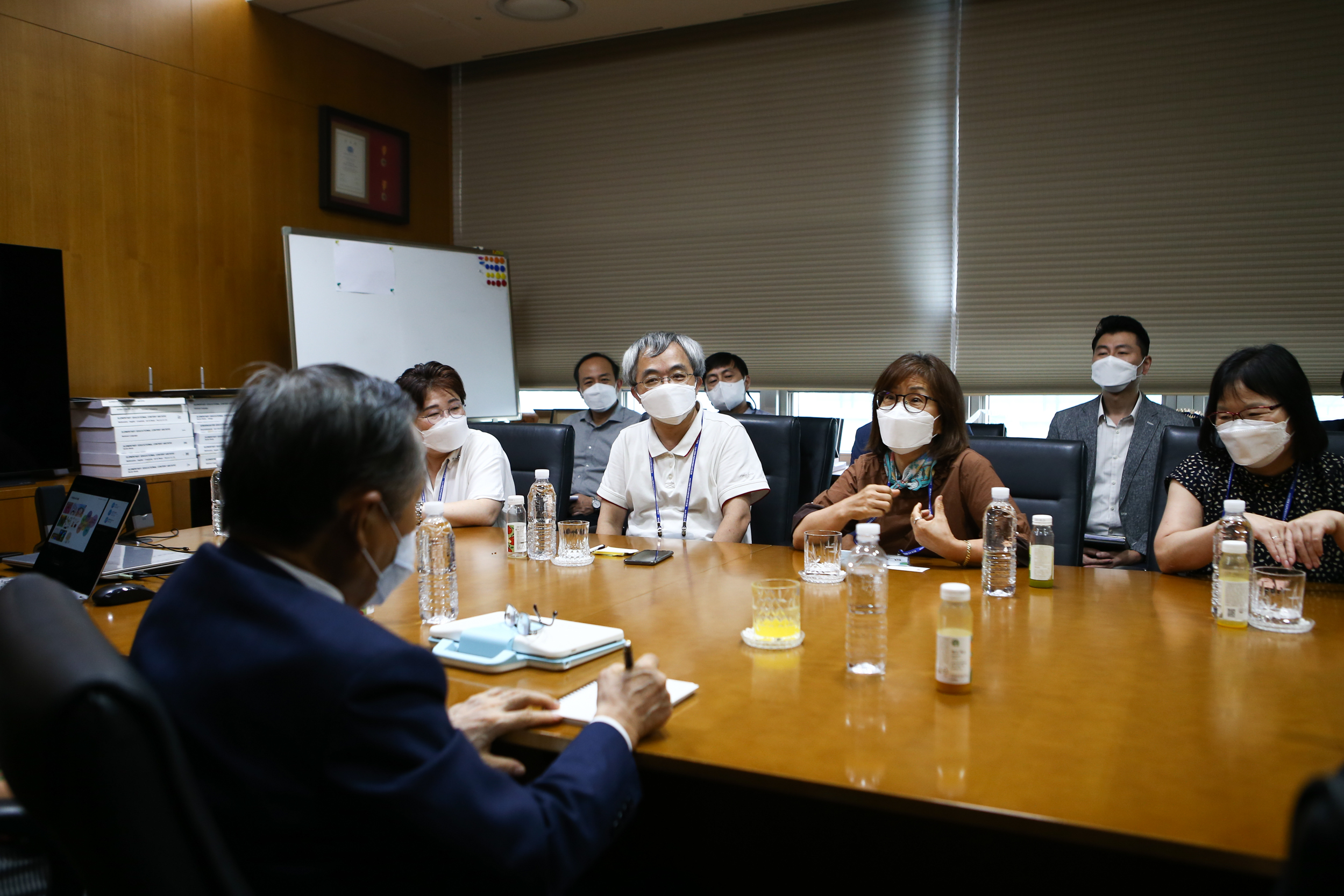 Tour of Ice Cream Media (digital educational content provider) and meeting with Chairman Ki-seok Park (2)