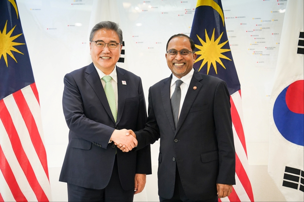 5.2.(화) 오후 '안와르 빈 이브라힘(Anwar bin Ibrahim)' 말레이시아 총리를 예방