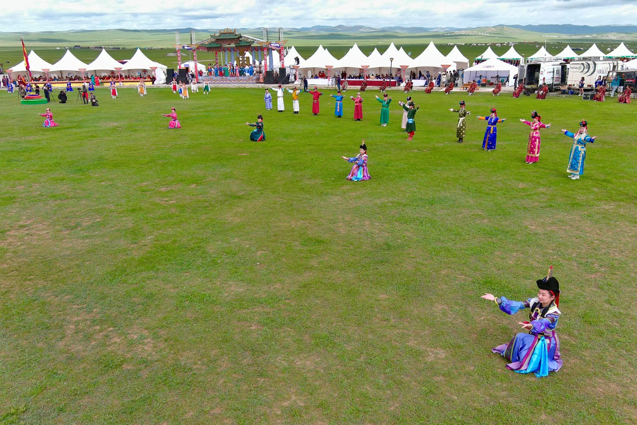 < 2023 몽골 대축제 나담(Naadam) 개막식 - 출처: 울란바타르 항올구 홈페이지 >